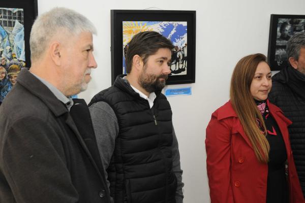foto de la muestra colectiva “Soberanía y Malvinas”