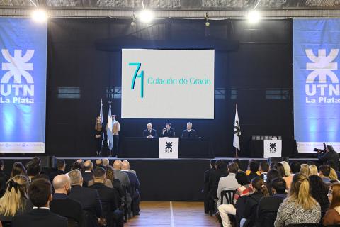utn-la plata, colación de grado